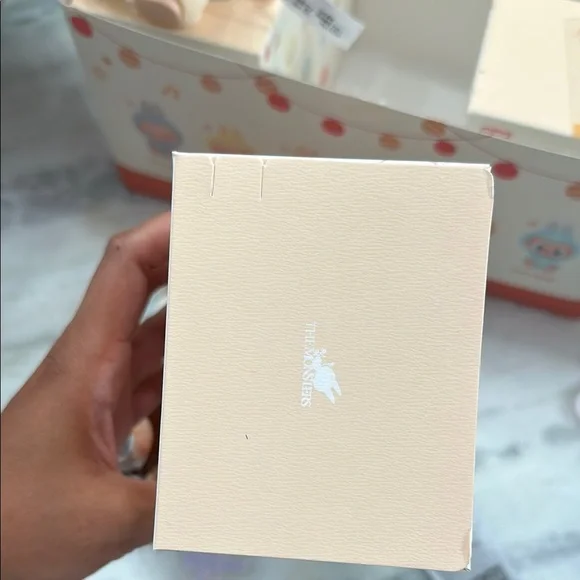 Adorable Have A Seat Labubu Plush Toy blind box - ZiZi only unopened - Picture 4 of 7